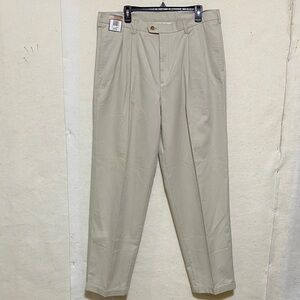 Savane Men's Pleated Chinos in Beige/Tan